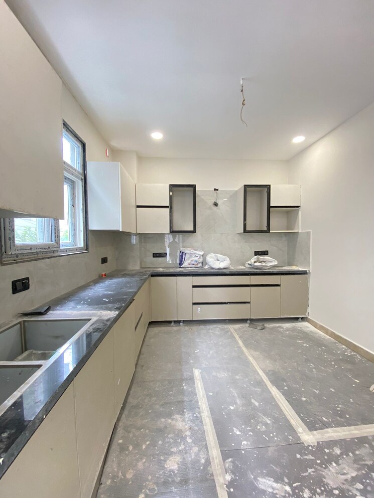 Kitchen, ansal-plaza-sector-23 3 Bedroom 1700 Sq.Ft. Builder Floor In Sector 23 Gurgaon 7599415