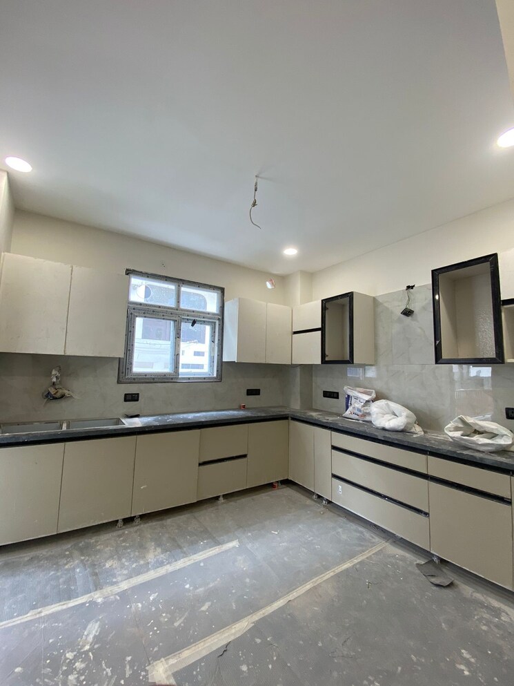 Kitchen, ansal-plaza-sector-23 3 Bedroom 1700 Sq.Ft. Builder Floor In Sector 23 Gurgaon 7599415