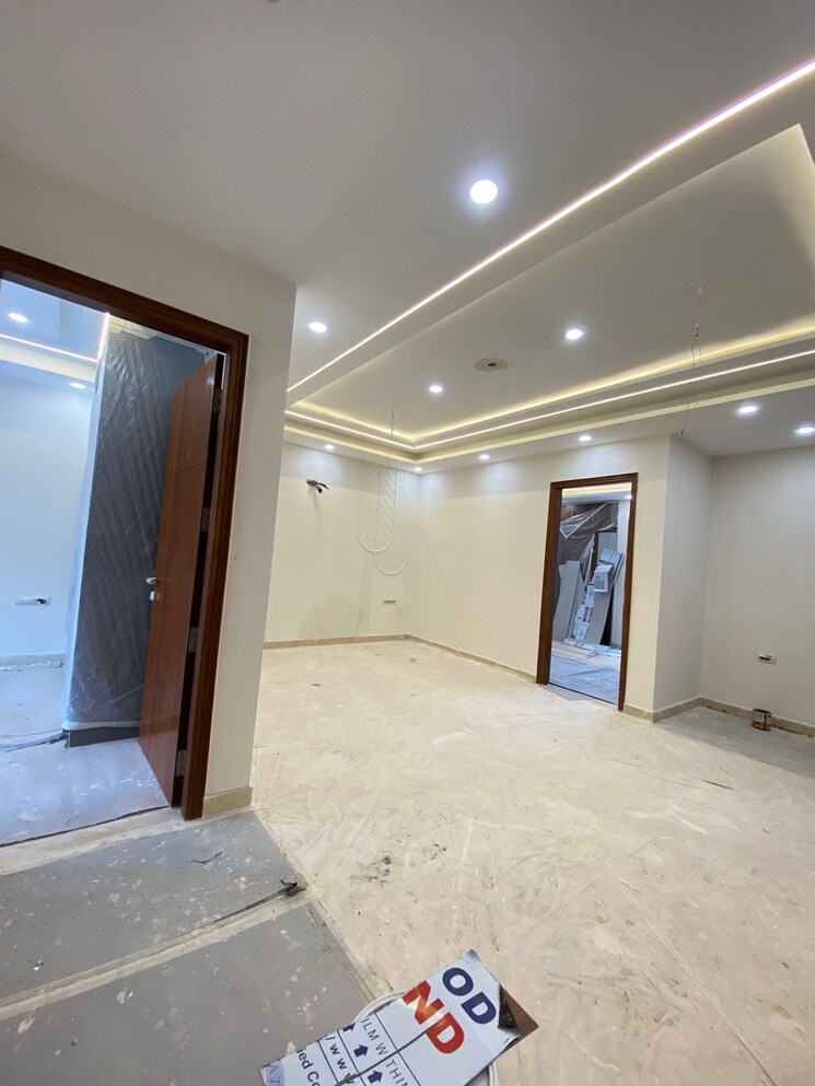 Room, ansal-plaza-sector-23 3 Bedroom 1700 Sq.Ft. Builder Floor In Sector 23 Gurgaon 7599415