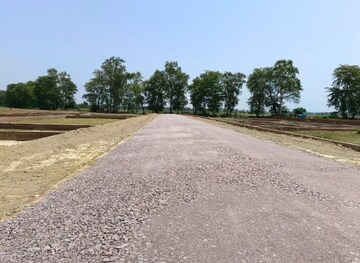  Plot For Sale in Safedabad