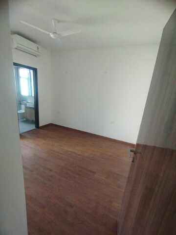 Room in 2 BHK Apartment at Pyramid Heights, Sector 85 – for Sale
