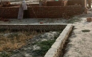 Plot For Sale in Bhopani Village