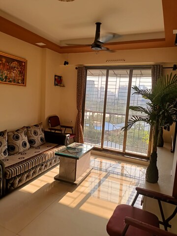 Living Room in 1.5 BHK Apartment at Thane West – for Sale