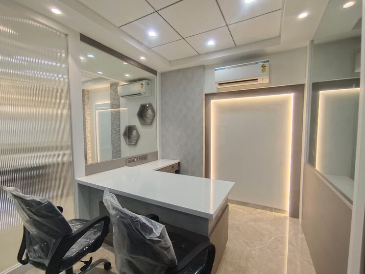 Team Area, skyblu-72-corp Commercial Office Space 1000 Sq.Ft. In Sakinaka Mumbai 7600724