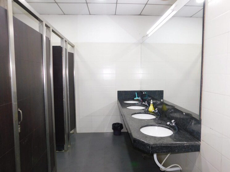 Team Area, town-centre Commercial Office Space 1600 Sq.Ft. In Andheri East Mumbai 7600789