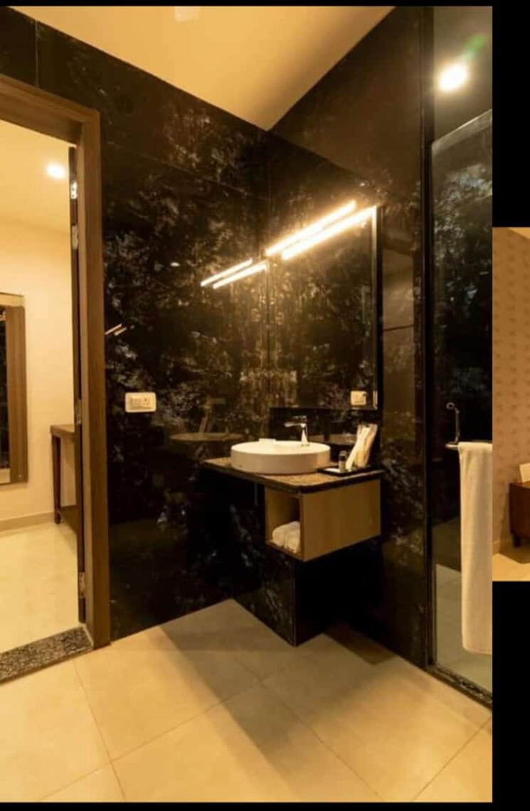 Bathroom, shalimar bagh 3 Bedroom 1500 Sq.Ft. Builder Floor In Shalimar Bagh Delhi 7600826