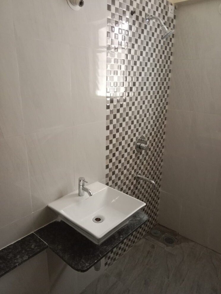 Bathroom, 38-park-majestique 3 Bedroom 1300 Sq.Ft. Apartment In Undri Pune 7592211
