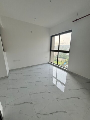 Room in 2 BHK Apartment at Raymond Ten X Era, Pokhran Road No 1 – for Rent