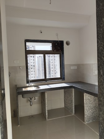 2 BHK Apartment For Rent in Runwal Eirene Balkum Pada Thane  7601005