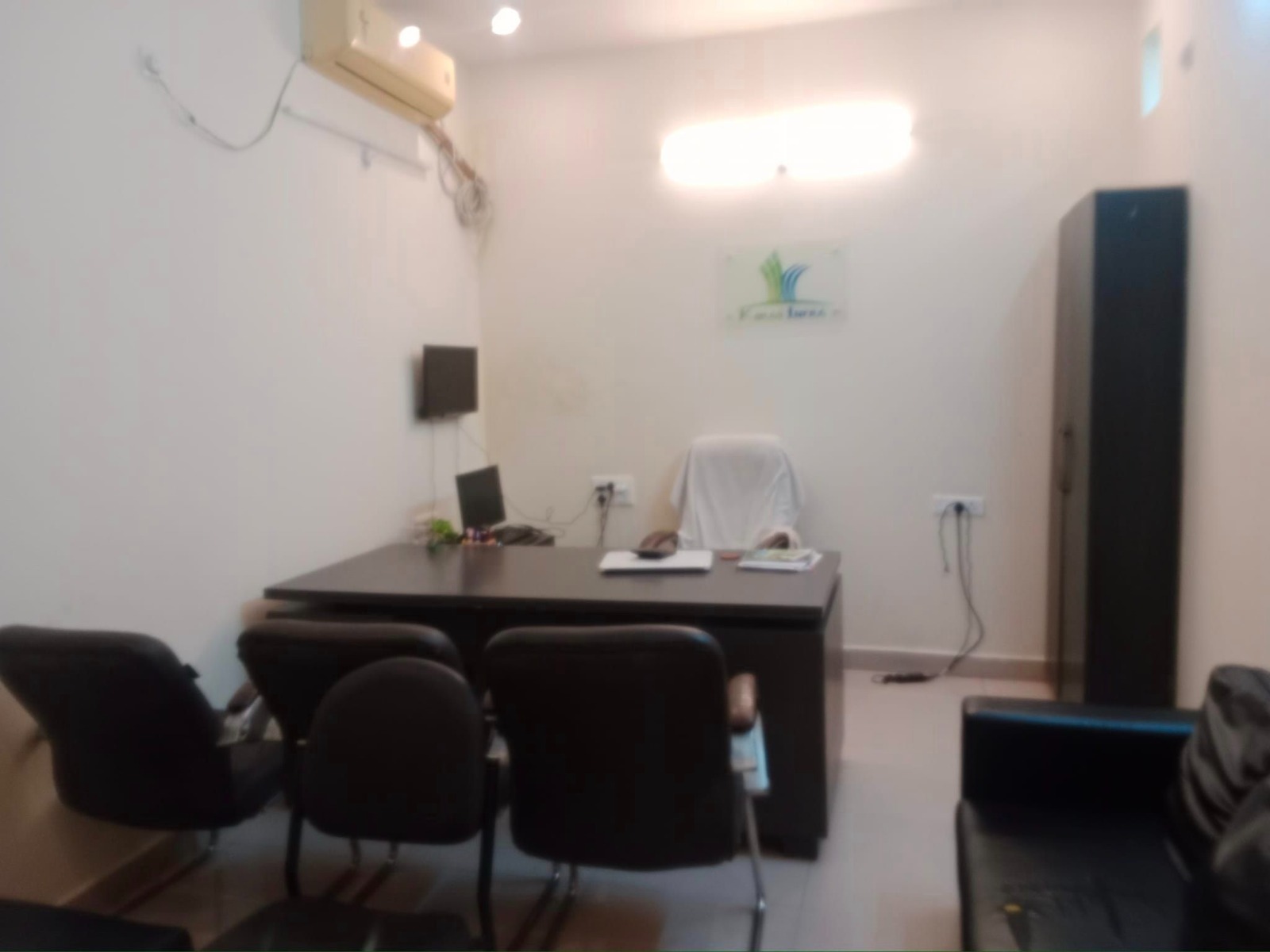 Commercial Office Space 1000 Sq.Ft. For Rent in Gomti Nagar Lucknow  7601007