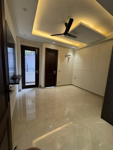 Kitchen in 3 BHK Builder Floor at Sushant Lok 2, Sector 57 – for Sale