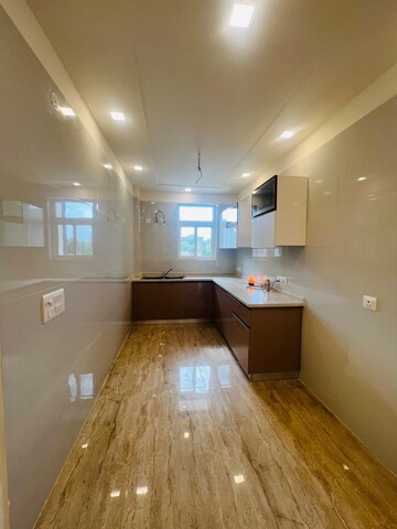Kitchen in 4 BHK Builder Floor at BPTP Park Central, Sector 85 – for Sale