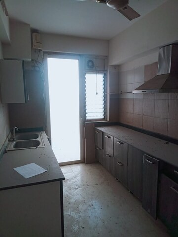 Kitchen in 3 BHK Builder Floor at Bptp Park 81, Sector 81 – for Sale