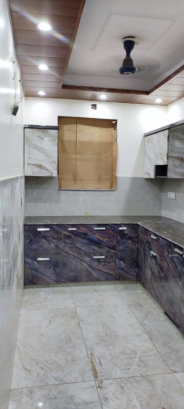 Bedroom in 3 BHK Builder Floor at BPTP Elite Floors, Sector 83 – for Sale