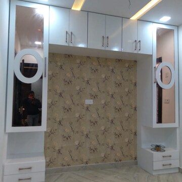 Bathroom in 3 BHK Builder Floor at Rohini Sector 16 – for Sale