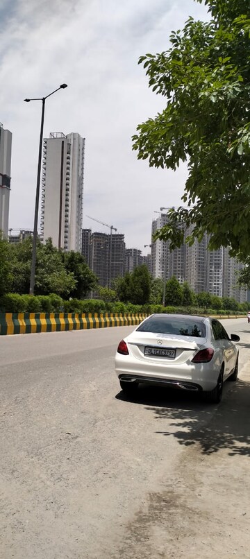 2 BHK Builder Floor – Exterior View View at Noida Central - for Sale