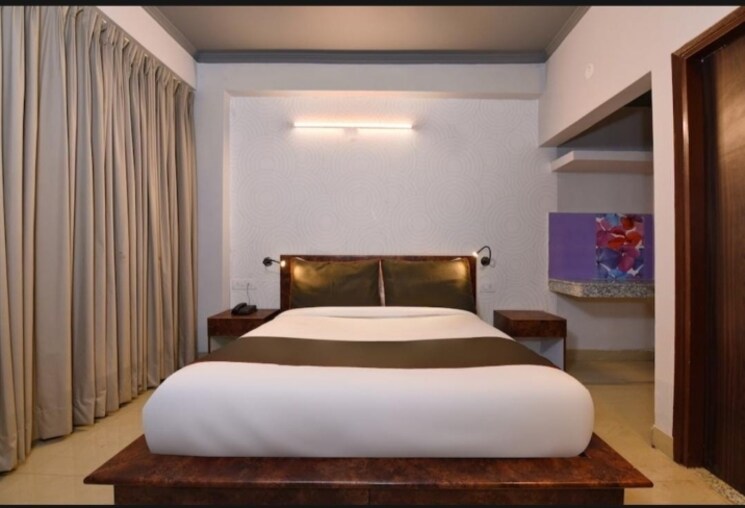 Room, sector 27 Pg For Boys & Girls In Sector 27 7601992