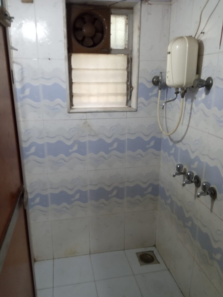 Bathroom, nilaje n v 1 RK 350 Sq.Ft. Apartment In Nilaje N V Thane 7602275