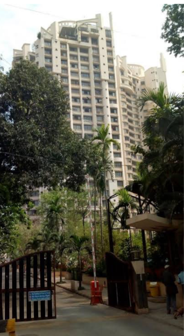 4 BHK Apartment For Resale in Kalpataru Habita Parel Mumbai  7603024