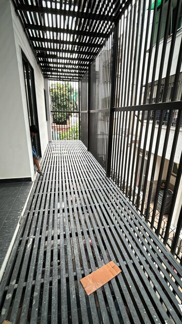 Balcony in 4 BHK Builder Floor at Unitech South City II, South City 2 – for Sale