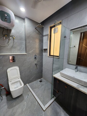 Master Bedroom in 5 BHK Penthouse at Ireo The Grand Arch, Sector 58 – for Sale
