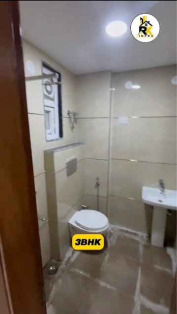 Bathroom in 3 BHK Builder Floor at South Delhi – for Sale