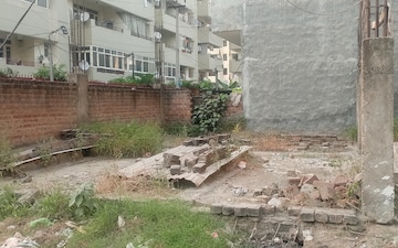 Shop For Sale in Shiva Enclave Zirakpur, Patiala Road