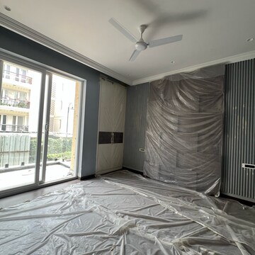 Room in 4 BHK Builder Floor at Anant Raj The Estate Residences, Sector 63a – for Sale