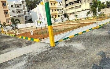 Plot For Sale in Tavarekere