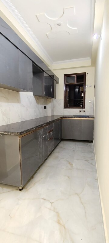 3 BHK Builder Floor For Sale in Chattarpur