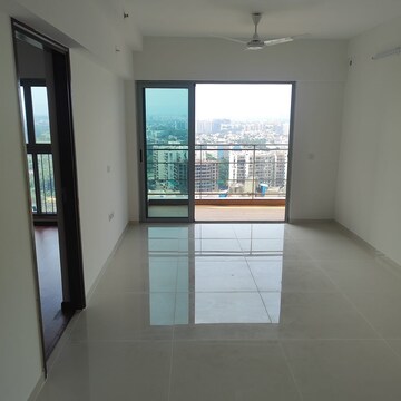3.5 BHK Apartment For Sale in Mantra Sky Homes, Magarpatta City