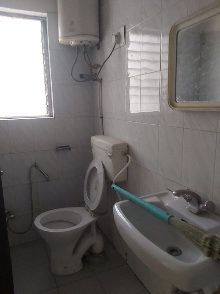 Attached Bathroom, atur-park 2 Bedroom 1200 Sq.Ft. Apartment In Koregaon Pune 7604075