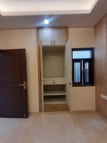 Room in 1 BHK Builder Floor at Ankur Vihar – for Sale