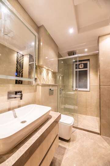 Bathroom in 3.5 BHK Apartment at DLF Gardencity Enclave, Sector 93 – for Sale