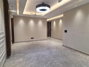 Bedroom in 3.5 BHK Apartment at Sobha Aranya, Sector 80 – for Sale