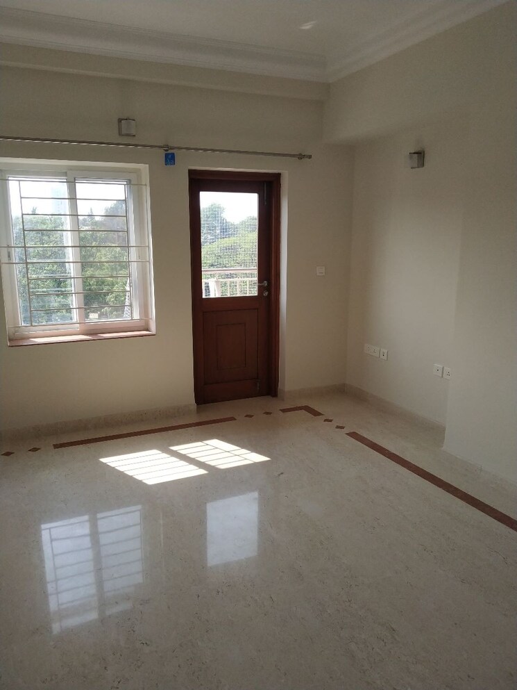 Room, hm-grandeur 3 Bedroom 3096 Sq.Ft. Apartment In Frazer Town Bangalore 7605166