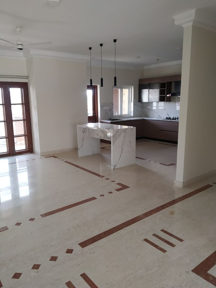 Room, hm-grandeur 3 Bedroom 3096 Sq.Ft. Apartment In Frazer Town Bangalore 7605166