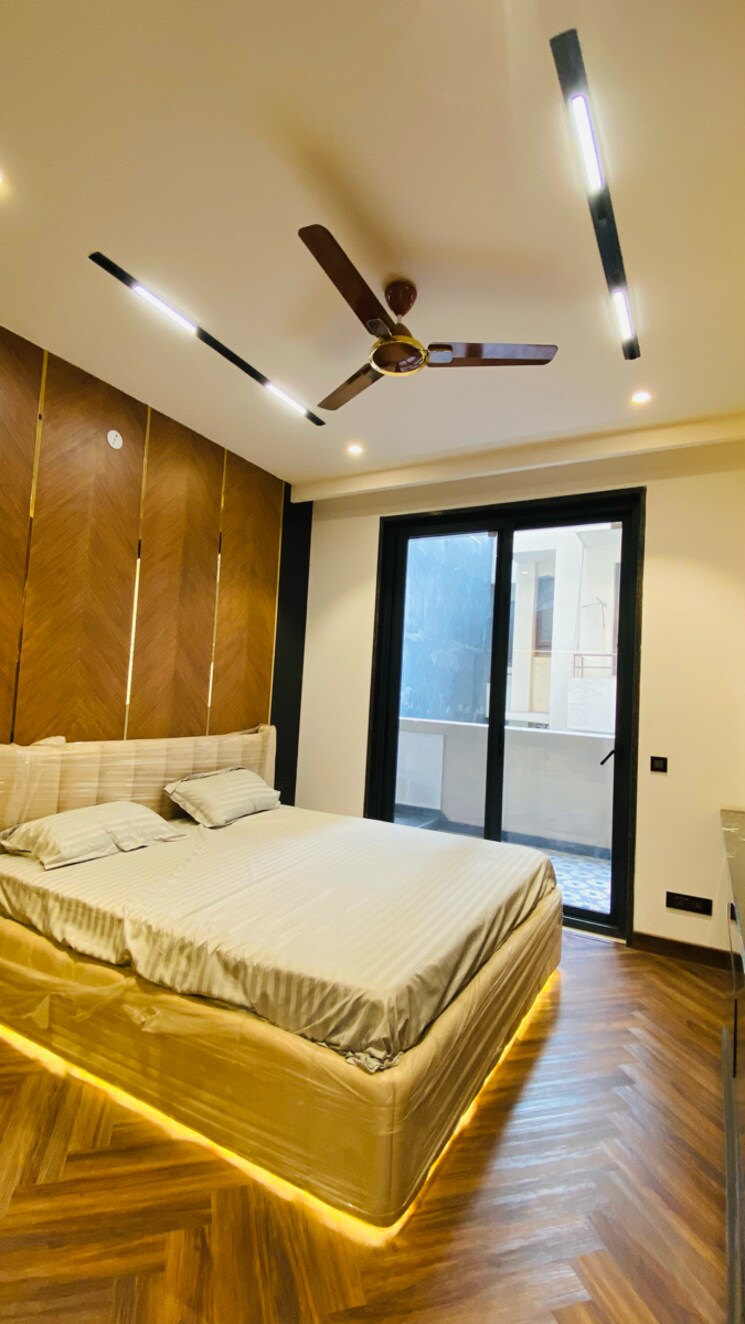 Bedroom, ansal-api-esencia 3 Bedroom 232 Sq.Yd. Builder Floor In Sector 67 Gurgaon 7605217