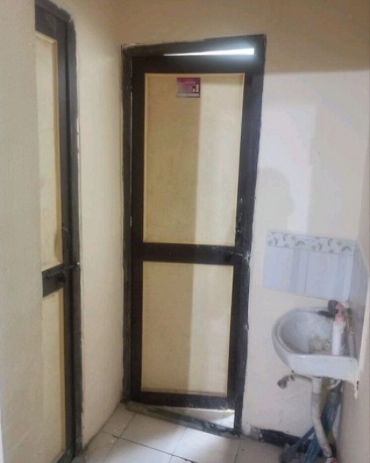 Bathroom, vishnu-kala-apartment 2 Bedroom 650 Sq.Ft. Builder Floor In Hadapsar Pune 7605186