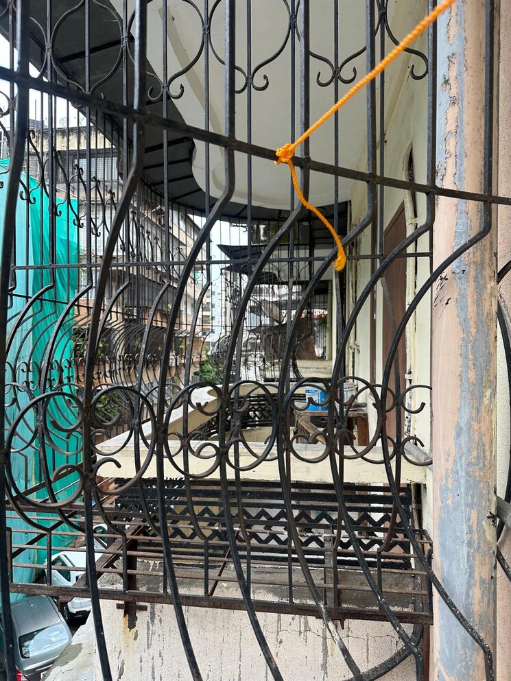 Gym, karim-court-apartment 2 Bedroom 1000 Sq.Ft. Apartment In Colaba Mumbai 7605210