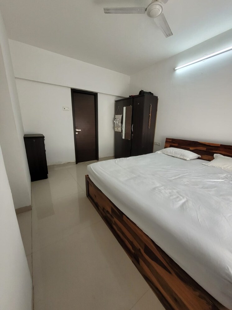 Bedroom, romell-umiya-grandeur 2 Bedroom 1215 Sq.Ft. Apartment In Goregaon East Mumbai 7605323