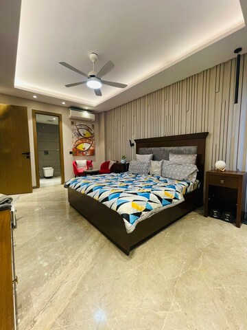 Bedroom in 3.5 BHK Apartment at Conscient Parq, Sector 80 – for Sale