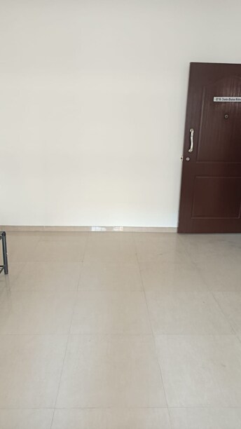 रेसिडेंशियल फ्लैट वर्ग फुट फॉर रेंट इन हडापसर पुणे  7605306