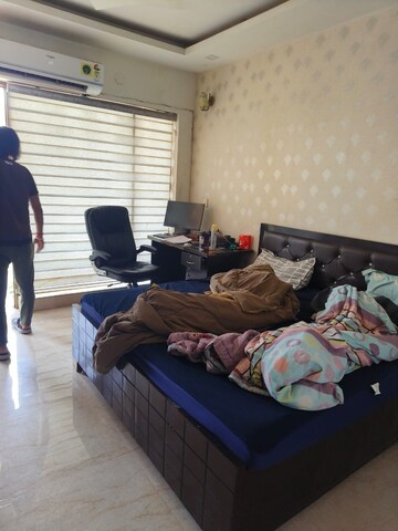 Bedroom in 3 BHK Builder Floor at Sushant Lok 3, Sector 57 – for Sale