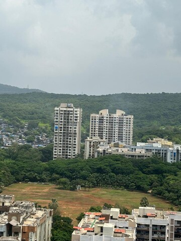 रेसिडेंशियल फ्लैट वर्ग फुट फॉर रेंट इन कांडीवली ईस्ट मुंबई  7605379