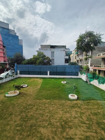 3 BHK Builder Floor – Garden View at Unitech South City 1, South City 1 - for Sale