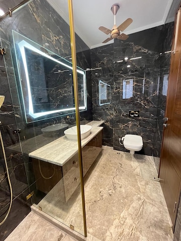 Bedroom in 4 BHK Builder Floor at Sector 63a – for Sale