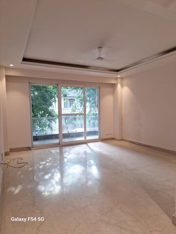 Room in 3.5 BHK Apartment at 4S The Aurrum, Sector 59 – for Sale