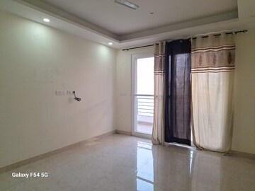 Room in 3.5 BHK Apartment at 4S The Aurrum, Sector 59 – for Sale