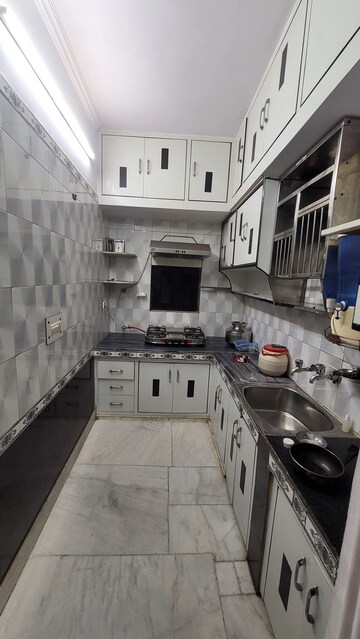 Kitchen in 3 BHK Apartment at Dilshad Garden – for Sale